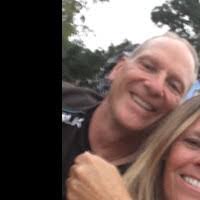 Samantha Loucks's Instagram, Twitter & Facebook