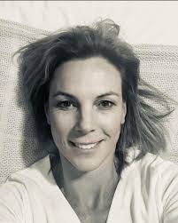 Karen Spano's Instagram, Twitter & Facebook