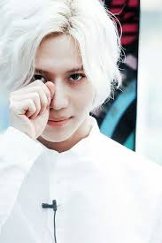 Such A Hot Guyfor Korean Boys With Platinum Hair Taemin Taemin Shinee Taemin Lee Taemin