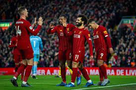 Stephens (southampton) se lleva la tarjeta amarilla luego de esa acción. Top 4 At Stake As Reds Return To Anfield Liverpool Vs Southampton Preview Liverpool Fc This Is Anfield