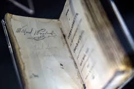 Latest from Mormon Land: David Duchovny to play a Mormon; temple  predictions; more on the church's $100B reserve fund