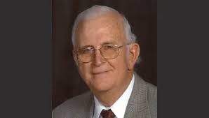 Obituaries: Henderson, Tarrant, Walker