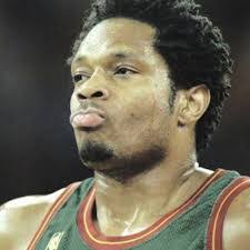 Sam Perkins's Instagram, Twitter & Facebook