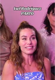 Isel Rodríguez y su personaje Pilar en PARTO