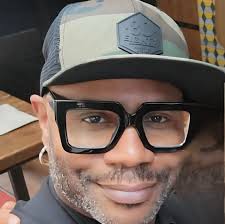 How do you not know [Robin Roberts]?" 😂 Saniya Rivers called out Marina  Mabrey while mic'd up at WNBA All-Star 😅