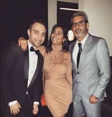 رد والد حسام حبيب على تسريب صوتي نسب له، ومتداول على مواقع التواصل، يتحدث خلاله عن خطة نجله للزواج سراً على شيرين عبد الوهاب، من أجل إنجاب أطفال. ÙˆÙ…Ø§ ÙŠØ­Ø¯Ø« Ø§Ù„Ø¢Ù† Ø­Ø³Ø§Ù… Ø­Ø¨ÙŠØ¨ Ø²ÙˆØ¬ Ø´Ø±ÙŠÙ† ÙŠØ­ÙƒØ§Ù… Ù„Ø´Ø±ÙˆØ¹ ÙÙŠ Ù‚ØªÙ„ Ù…Ø¯ÙŠØ± Ø§Ø¹Ù…Ø§Ù„Ù‡Ø§ Talk Show Blog Blog Posts
