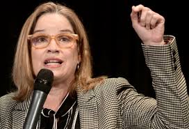 San Juan Mayor Carmen Yulín Cruz to co-chair Bernie Sanders 2020 campaign