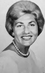 Edith Hillman's Instagram, Twitter & Facebook