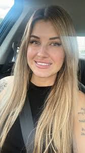 Chelsea Madsen's Instagram, Twitter & Facebook