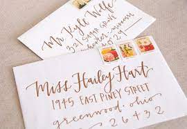 These Hand Lettered Wedding Envelopes Will Give You Calligraphy Envy Wedding Invitation Envelopes Address Addressing Wedding Invitations Invitation Calligraphy Envelope