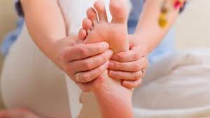 Tangan kebas seperti ditusuk jarum. Anda Sering Kesemutan Simak Penjelasan Dan Cara Mengatasinya Bandung Kita