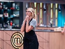 El loco montenegro y claudia fontán se tiraron onda en masterchef celebrity: N Y Nmmcz3mkm