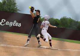 GC Softball: Mildred wins district title