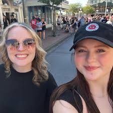 Abbey Daughtry (@abbeydaughtry) • Instagram photos and videos