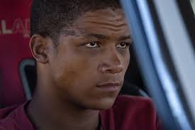 Qui est Cantona James, le nouvel acteur star d'Afrique du Sud découvert  dans la série Spinners ?