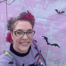 All set up at Hunniford gardens for their 1st pumpkin patch day!!! I'm here  10-3 facepainting included with your ticket !