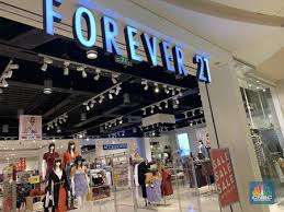 Forever 21 was originally known as fashion 21 when a south korean husband and wife opened the franchise in 1984. Bangkrut Di As Forever 21 Jakarta Menyusut Akan Tutup