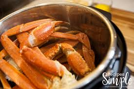 According to the virginia institute of marine science, portions of the cooked meat should be stored in sealed freeze it is safe to freeze cooked crab meat. Instant Pot Steamed Crab Legs Recipes Simple
