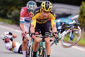 Jun 26, 2021 · bord van supporter veroorzaakt enorme valpartij in ronde van frankrijk, ook massale crash in finale. 34 Jaar Na Zijn Vader Doet Mathieu Van Der Poel Het Ook In De Ronde Van Vlaanderen Nrc