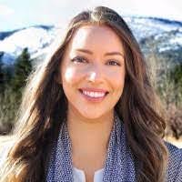 Lynne Markwell's Instagram, Twitter & Facebook