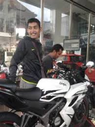 Setelah hiruk pikuk yang dipicu oleh berita di belakang layar yang diakhiri dengan pernyataan resmi pihak kmi sebagai atpm kawasaki di indonesia, kini kita sudah bisa melihat sosok baru ninja 250. Korek Mesin Ninja 2tak Belajar Meningkatkan Tenaga Putaran Atas Kawasaki Ninja 150r Rat Motorsport Indonesia