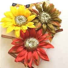 I was really impressed with their selection of fake flowers. Easy To Make Fall Wreath Using Dollar Store Garlands Kay S Place