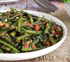 Masukan cumi, lalu beri sauri dan penyedap rasa sesuai selera. 5 Resep Tumis Kangkung Yang Enak Dan Praktis