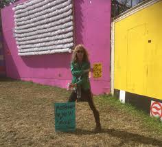 D d7sus d d7sus d d7sus d #1. Jacqueline Hammond On Twitter Sunday Morning In The Field Fresh As A Daisy I Am Jaxx Glastofest 2019 Great Signs By Notestostrangers In Shangrilaglasto And The Sign Said Long Haired Freaky People