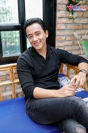 Giọng ca xinh đẹp dành những lời có cánh cho bạn trai kém tuổi. Mai Tai Pháº¿n Toi Rung Ä'á»™ng Vá»›i Má»¹ Tam Khi Ä'ong Chung Phim