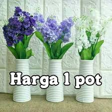 Tanaman hias ruang tamu peace lily ini kenyataannya tetap bisa berbunga meskipun memiliki tempat dalam ruangan. Bunga Lavender Snapdragon Plastik Artificial Palsu Pot Melamin Ulir Bunga Hias Plastik Dekorasi Ruang Dekorasi Rumah