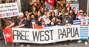 Pemerintah terus mengejar pembangunan infrastruktur, jalur trans papua. The Road Uprising In West Papua Right Now The Road A Review