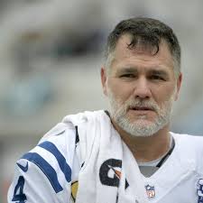 Adam Vinatieri, the best athlete in South Dakota history has retired from  the NFL at age 48 : r/SouthDakota