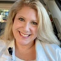 Lisa Litz's Instagram, Twitter & Facebook