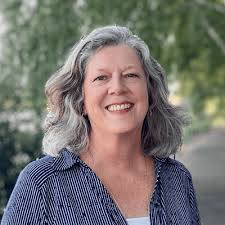 Deb Mcclellan's Instagram, Twitter & Facebook