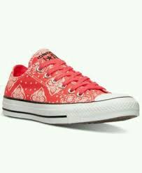 Pin By Frambuesita Plus On Tenis Y Yaya S Converse Womens Converse Sneakers