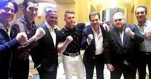 En el caso de paola rojas, ¿por qué está siendo juzgada por algo que, posiblemente, hizo su marido? Canelo Se Fue A Festejar Su Triunfo A Miami Con Luis Miguel El Mar Y Champagne