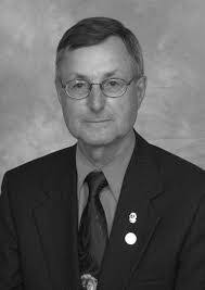 Warren Murley's Instagram, Twitter & Facebook