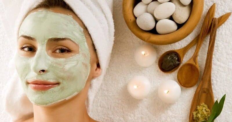 Define Diamond Luxury Power With Radiance Facial product image