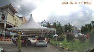 53 54 jalan bs 1/1 pusat perniagaan olive hill taman bukit serdang seksyen 1 (5,060.87 mi) seri kembangan 43300. Entrance Miecc Mega Vaccination Centre In Seri Kembangan Youtube