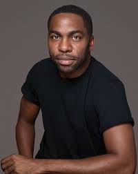 Luís lázaro sacramento de araújo ramos (salvador, 1 de novembro de 1978) é um ator, apresentador, dublador, cineasta e escritor de literatura infantil brasileiro, que iniciou a carreira artística no bando de teatro olodum. Palestra Com Lazaro Ramos Palestras De Sucesso