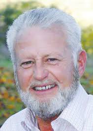 Musician Larry Deane dies at 64