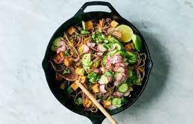 Sweet And Spicy Tofu With Soba Noodles Recipe Recipe Sweet And Spicy Tofu Dishes Nyt Cooking