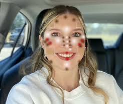 Applying makeup with the dot method