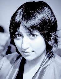 WOMEN'S &GENDER STUDIES