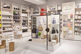 Kikki K Open World First Concept Store In Melbourne The Interiors Addict Home And Garden Store Retail Store Design Interiors Addict