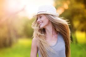 Kann man sich mit schulterlangen haaren einen pferdeschwanz binden? Dickere Haare Bekommen 8 Tipps Fur Mehr Fulle Gala De