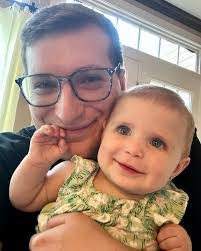 Christina Mote's Instagram, Twitter & Facebook