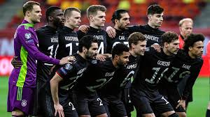 Für die deutsche nationalmannschaft steht am 27. Nachste Protest Aktion Der Dfb Elf Fur Menschenrechte Neuer Und Havertz Erklaren Den Hintergrund Sportbuzzer De