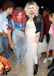 Bella Thorne And Beau Mod Sun Channel Bride Of Chucky For Halloween Bride Of Chucky Costume Celebrity Halloween Costumes Chucky Costume