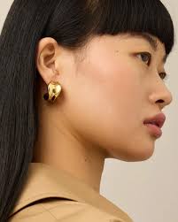 Kensho Heirlooms + The Seeds Of Hope Gold Ear Cuff